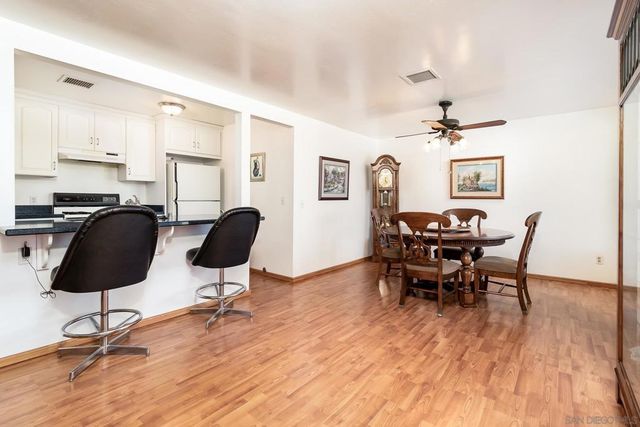 8423 Prospect Ave, Santee, CA 92071