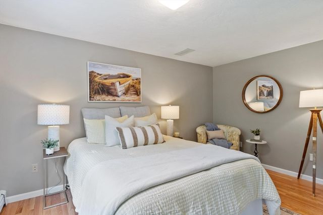 10 John Swift Rd, Acton, MA 01720