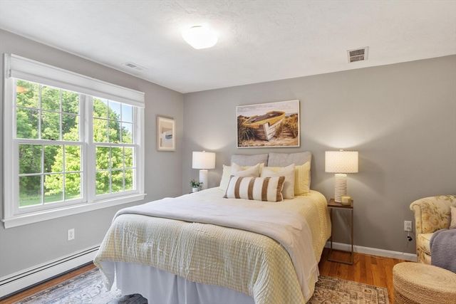 10 John Swift Rd, Acton, MA 01720
