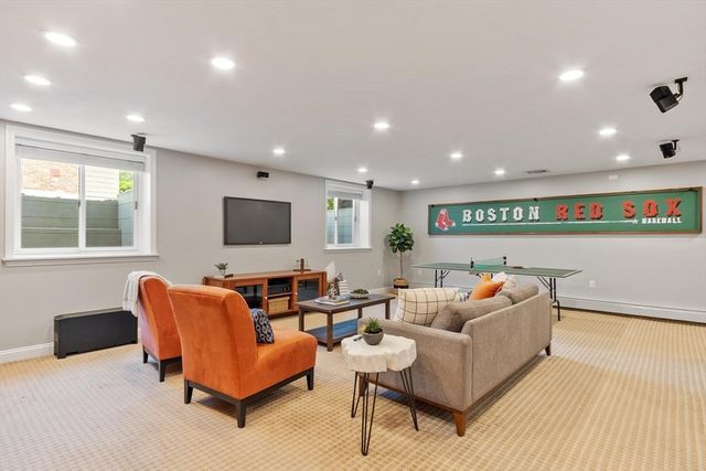 10 John Swift Rd, Acton, MA 01720