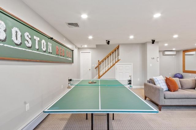 10 John Swift Rd, Acton, MA 01720