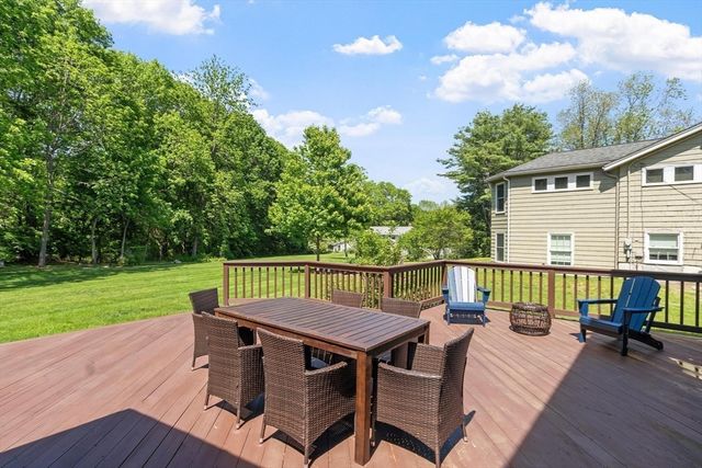 10 John Swift Rd, Acton, MA 01720