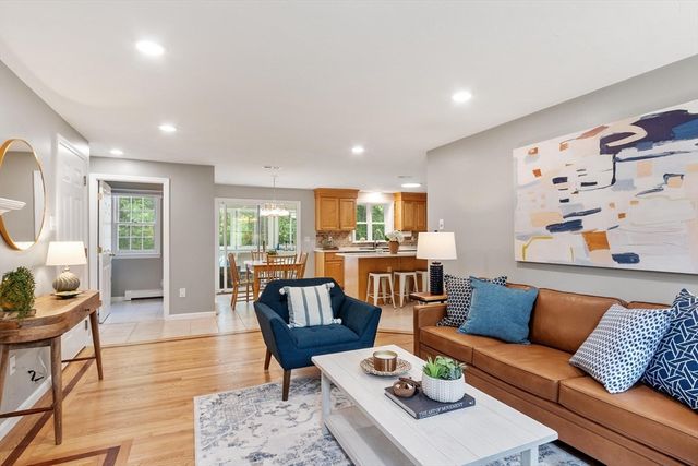 10 John Swift Rd, Acton, MA 01720