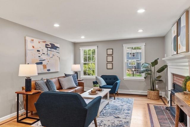 10 John Swift Rd, Acton, MA 01720