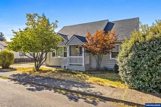 221 SW Rainbow Av, Dallas, OR 97338