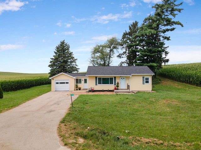 6215 River Road, Deforest, WI 53532