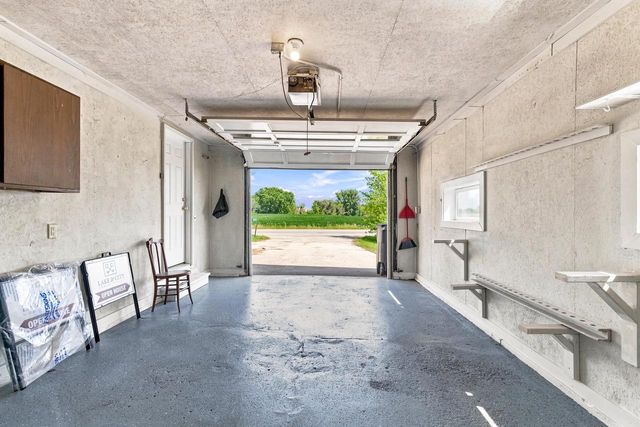 6215 River Road, Deforest, WI 53532