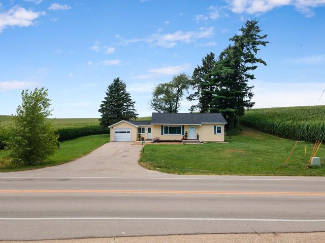 6215 River Road, Deforest, WI 53532