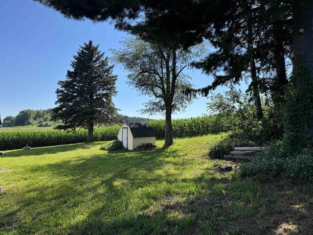 6215 River Road, Deforest, WI 53532