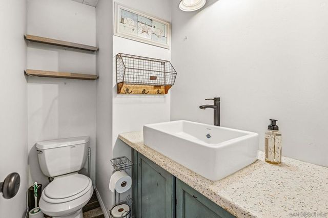 6550 Ponto Dr 110, Carlsbad, CA 92011