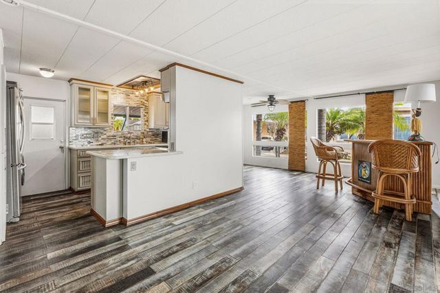 6550 Ponto Dr 110, Carlsbad, CA 92011