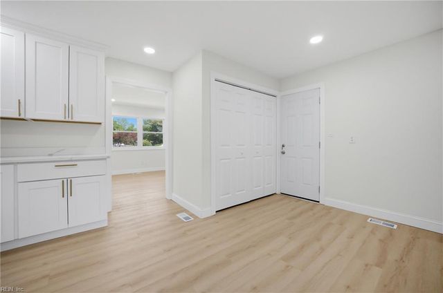 1510 Landsworth ST, Chesapeake, VA 23324