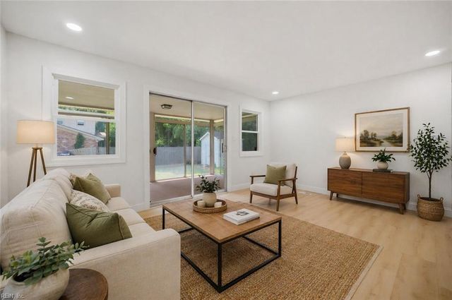 1510 Landsworth ST, Chesapeake, VA 23324