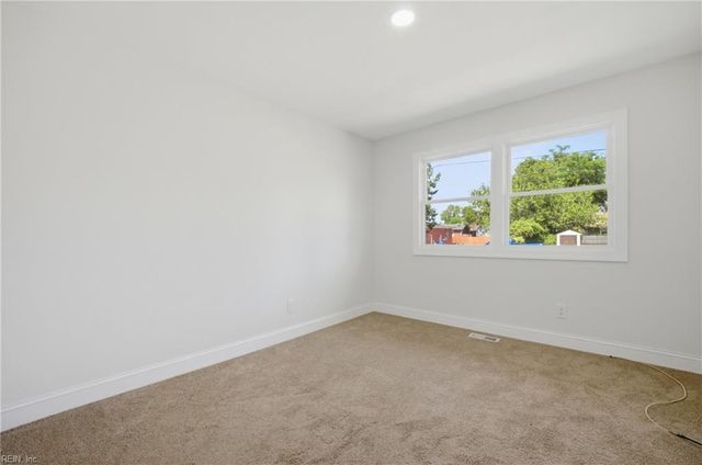 1510 Landsworth ST, Chesapeake, VA 23324