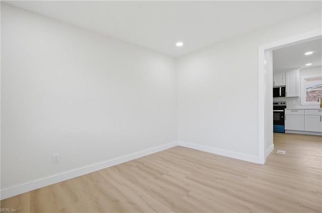 1510 Landsworth ST, Chesapeake, VA 23324