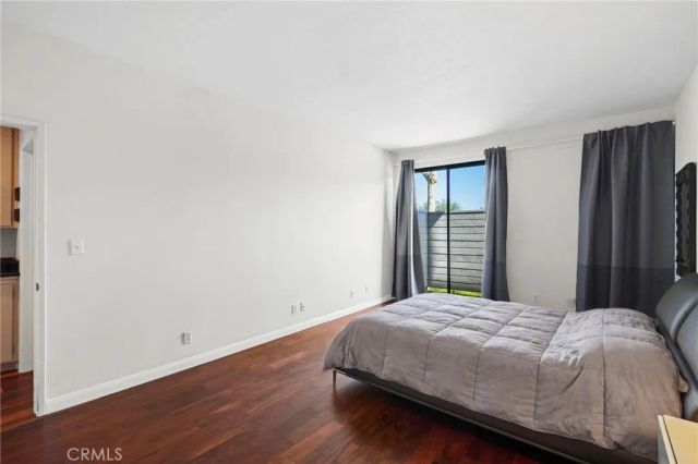 13331 Moorpark Street 216, Sherman Oaks, CA 91423