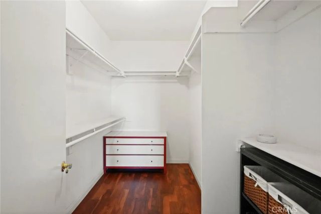 13331 Moorpark Street 216, Sherman Oaks, CA 91423