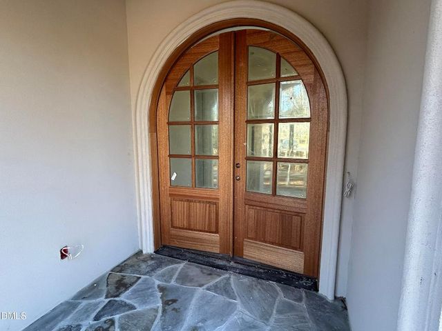 105 Edenburgh Road, Raleigh, NC 27608