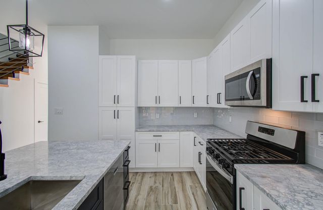 3728 Noah Street, Houston, TX 77021