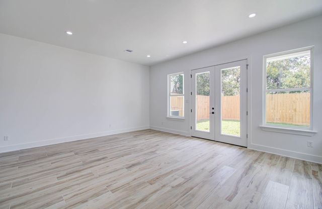 3728 Noah Street, Houston, TX 77021