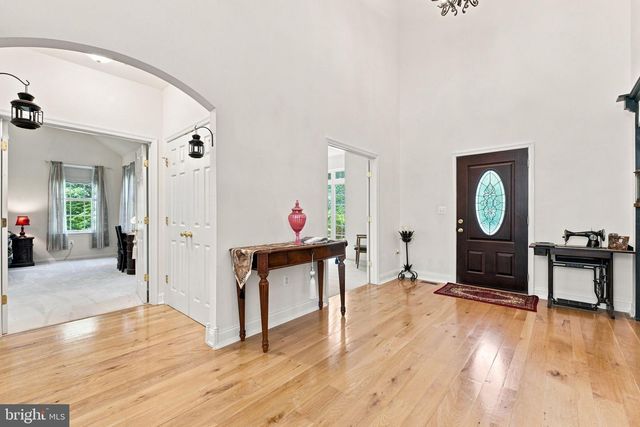 8811 EDGEWOOD FARM LN, Spotsylvania, VA 22551