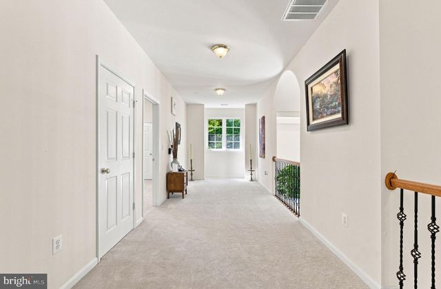 8811 EDGEWOOD FARM LN, Spotsylvania, VA 22551