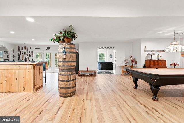 8811 EDGEWOOD FARM LN, Spotsylvania, VA 22551