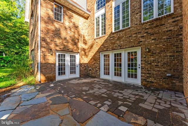 8811 EDGEWOOD FARM LN, Spotsylvania, VA 22551