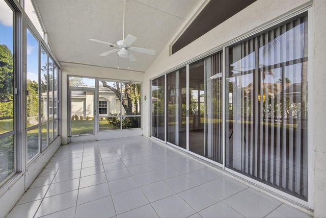 6375 Three Lakes Lane, Boynton Beach, FL 33437