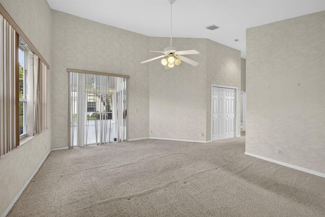 6375 Three Lakes Lane, Boynton Beach, FL 33437