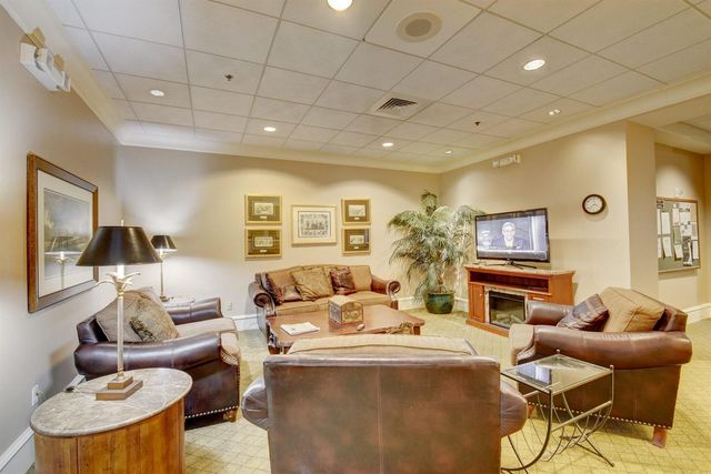 6375 Three Lakes Lane, Boynton Beach, FL 33437
