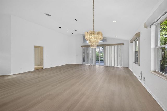 6375 Three Lakes Lane, Boynton Beach, FL 33437