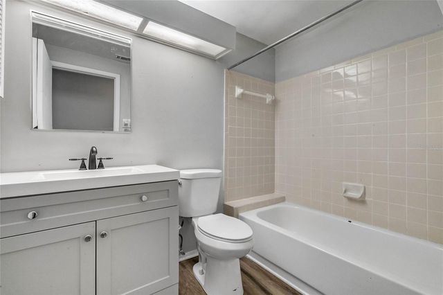 4907 LAKE RIDGE ROAD H, Orlando, FL 32808