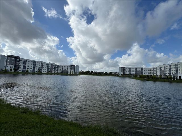 5579 MILLENIA PARK BOULEVARD 303, Orlando, FL 32839