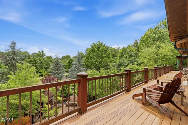 1309 Licklog Hollow Road, Sevierville, TN 37876