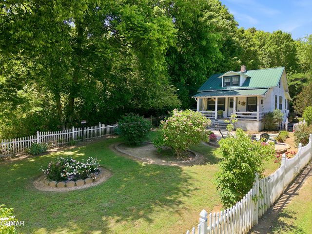 1309 Licklog Hollow Road, Sevierville, TN 37876