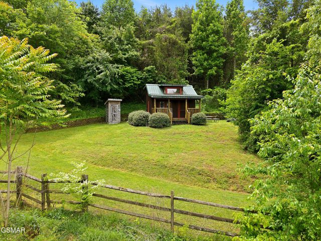 1309 Licklog Hollow Road, Sevierville, TN 37876