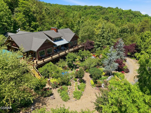 1309 Licklog Hollow Road, Sevierville, TN 37876