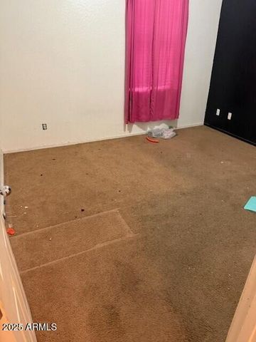 8033 W SUPERIOR Avenue, Phoenix, AZ 85043