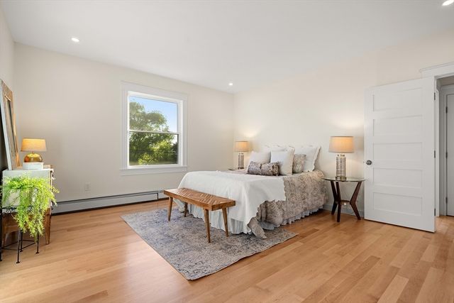 649 Main, Haverhill, MA 01830