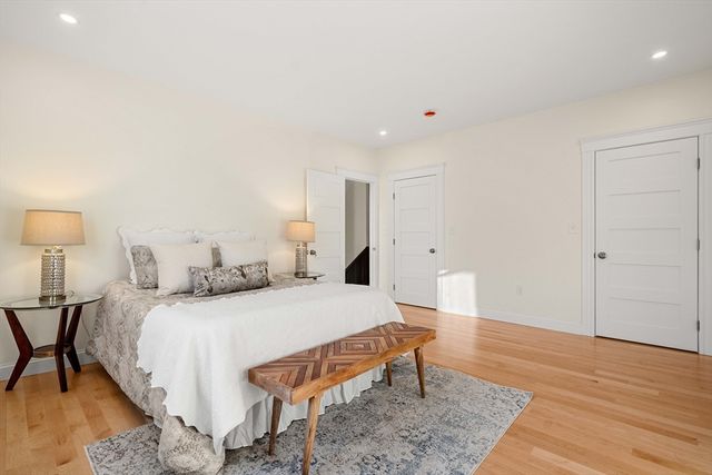 649 Main, Haverhill, MA 01830