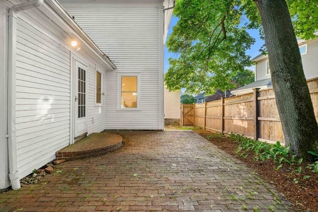 649 Main, Haverhill, MA 01830