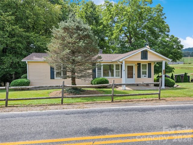1714 Iron Duff Road, Waynesville, NC 28785