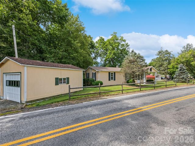 1714 Iron Duff Road, Waynesville, NC 28785
