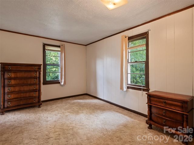 1714 Iron Duff Road, Waynesville, NC 28785