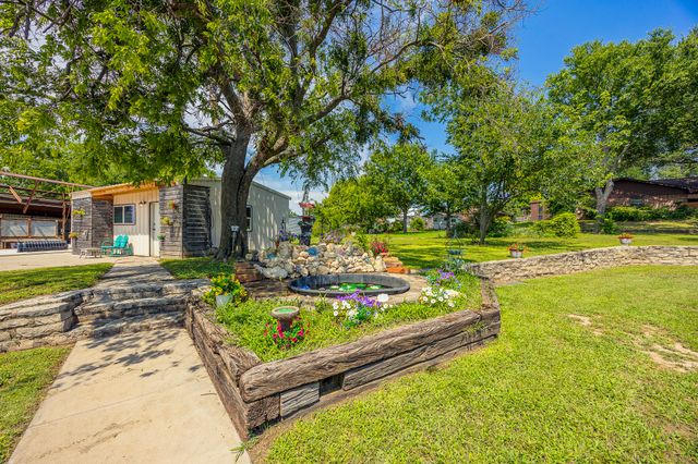 1978 Hill Top Circle, Weatherford, TX 76085