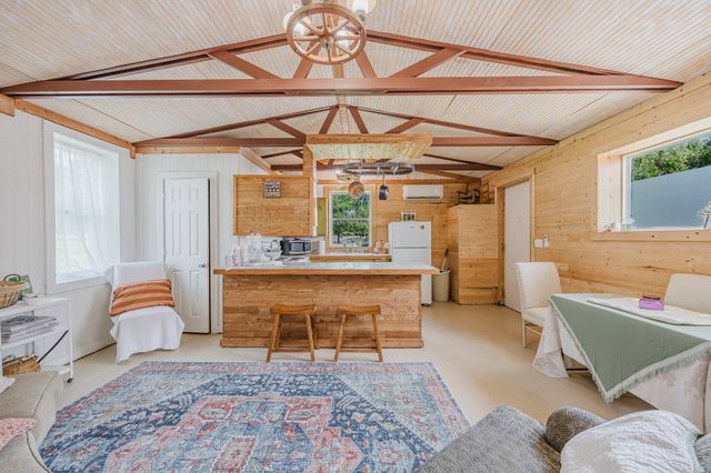 1978 Hill Top Circle, Weatherford, TX 76085