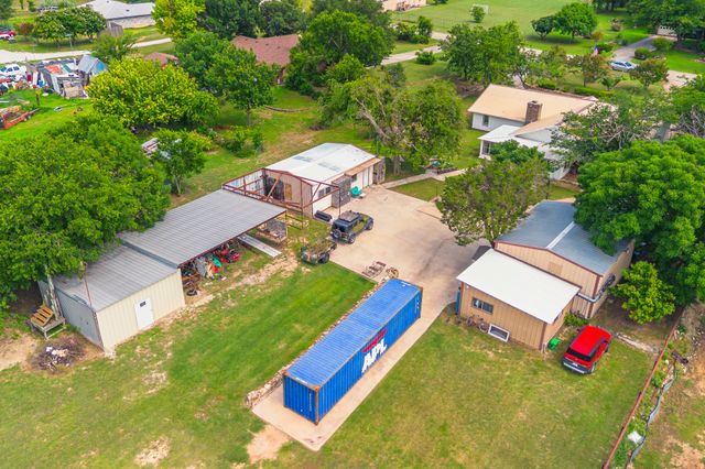 1978 Hill Top Circle, Weatherford, TX 76085