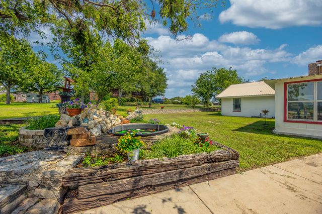 1978 Hill Top Circle, Weatherford, TX 76085
