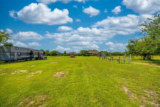 1978 Hill Top Circle, Weatherford, TX 76085